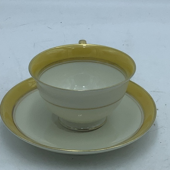 Vintage Bavaria Tirschenreuth  Demitasse Cup and Saucer - Picture 4 of 10